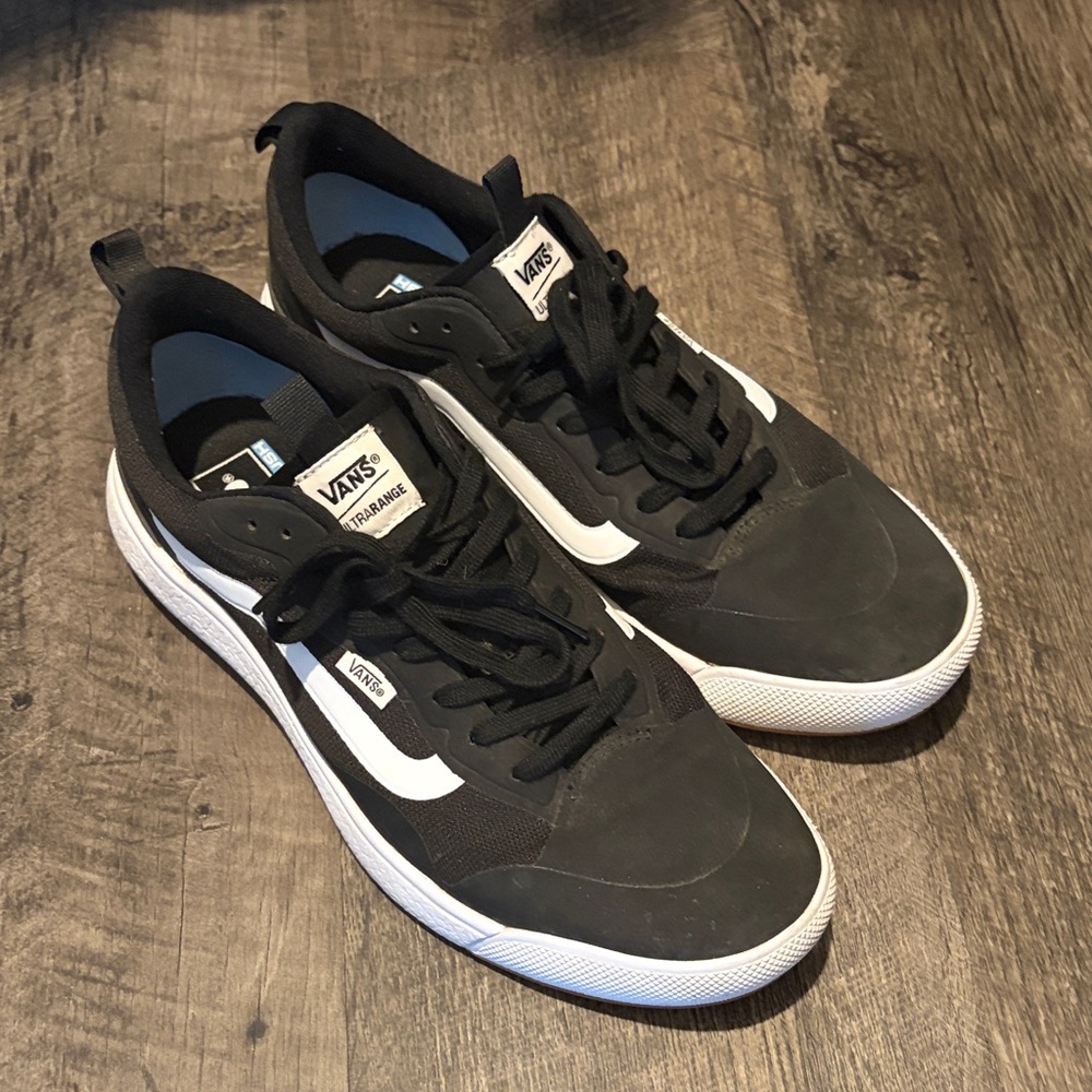 Vans Black and White Men's Sneakers
